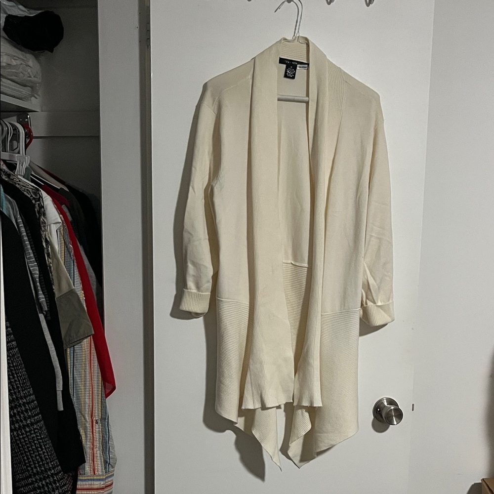 89th & Madison Cream Cardigan